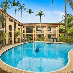 Oasis Aparthotel